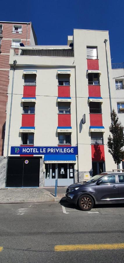 Hotel Le Privilege Ла-Курнёв Экстерьер фото